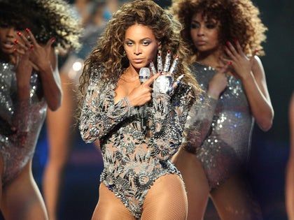 0904-Beyonce-VMAs-Through-The-Years-PRIMARY