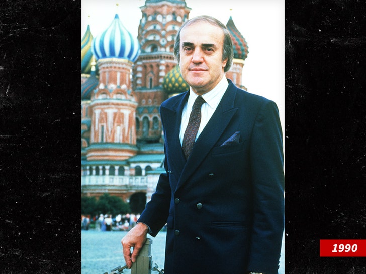 peter arnett journalist sub getty swipe 1