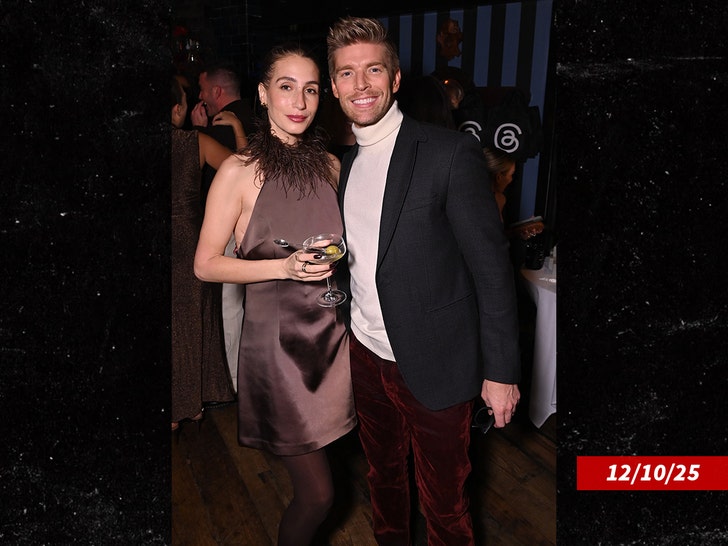 amanda-batula-kyle-cooke-sub-getty-2