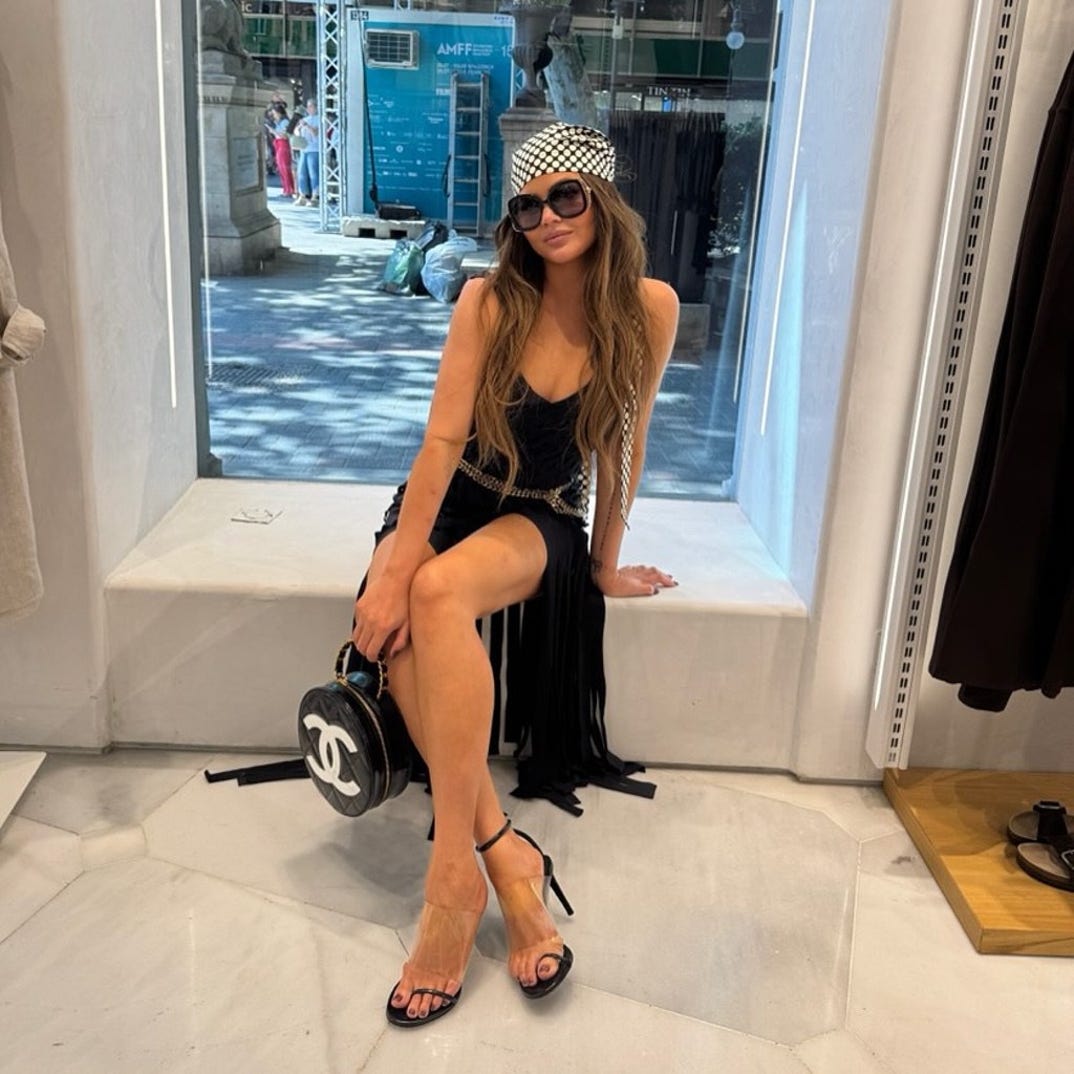 Chrissy Teigen Hot Shots 2