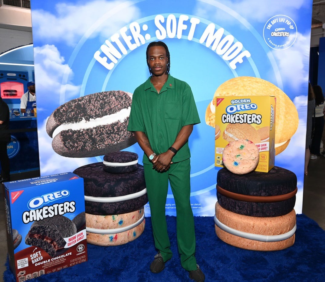 Oreo Cakesters Soft Life Pop Up Celebs 7