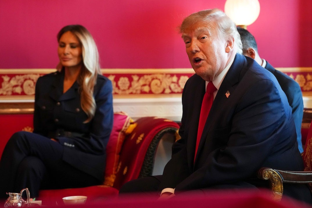 Trump Xi Jinping Dinner 14