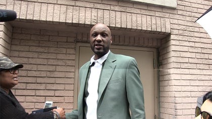 052819_lamar_odom_leaving_kal