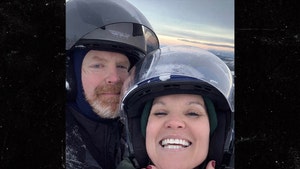 leslie davis and fiance Don Reidy got engaged 3