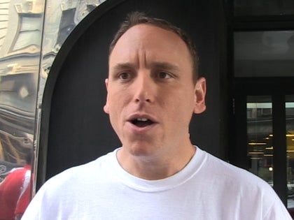 070215_joey_chestnut_primary