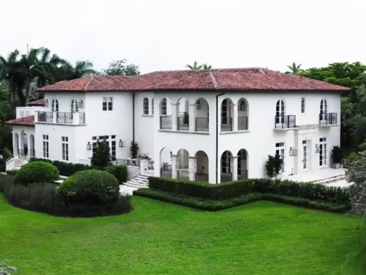 Nicole Martin's Florida Mansion