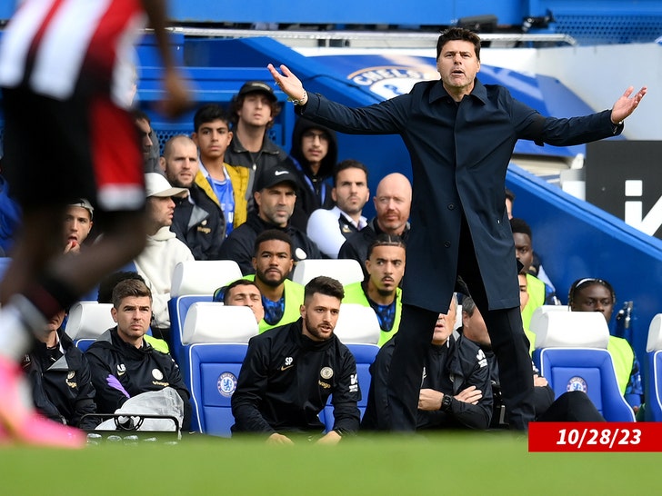 Mauricio Pochettino coaching