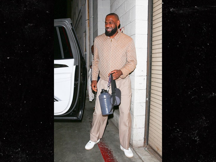 LeBron James partying behind 