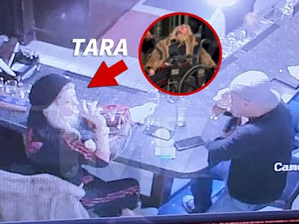 120525_tara_reid_surveillance_bar_primary