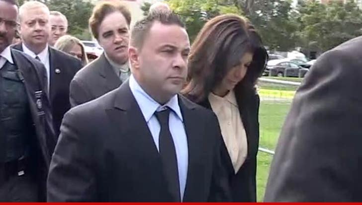 Teresa and Joe Giudice -- No More Financial Funny Businesses :: 1012-joe-teresa-guidice-tmz-1