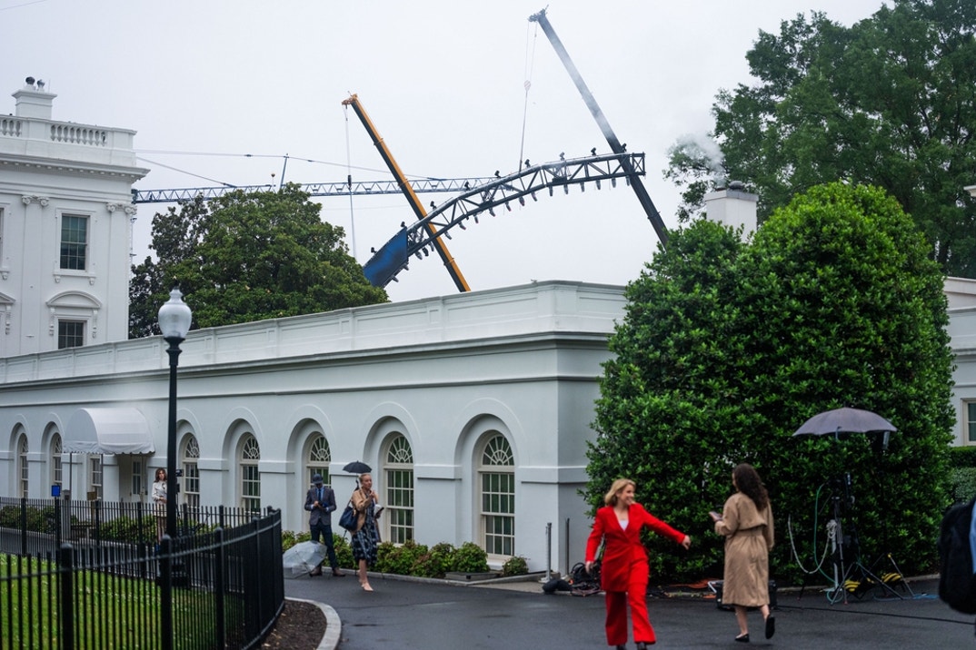 White House UFC Construction 1