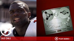 Mike Williams -- 911 Call ... 'Somebody Got Stabbed'