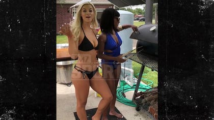 081318_texans_cheerleaders_kal_v3