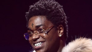 Kodak Black Throws Xmas Toy Drive for Kids From Behind Bars