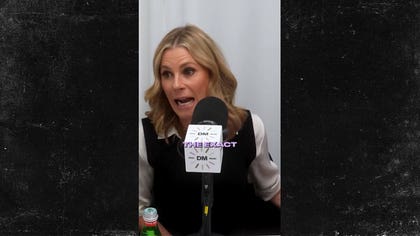 060424-julie-bowen-kal