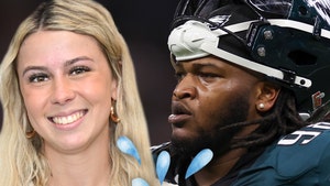 Jalen Carter Haliey Welch spitting getty comp