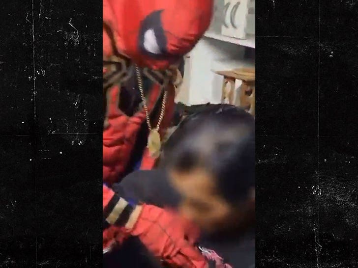 Spider-Man es un oficial de policía.