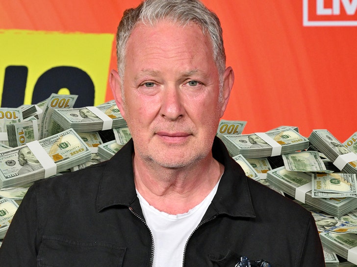 MAIN Paul Kemsley money getty comp