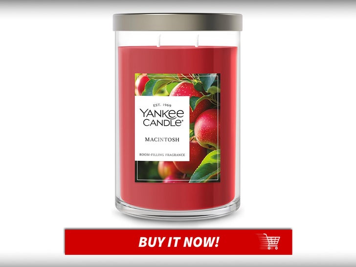 Yankee-Candle-Macintosh-Scent-Celeb-Candle-Favorites-MAIN