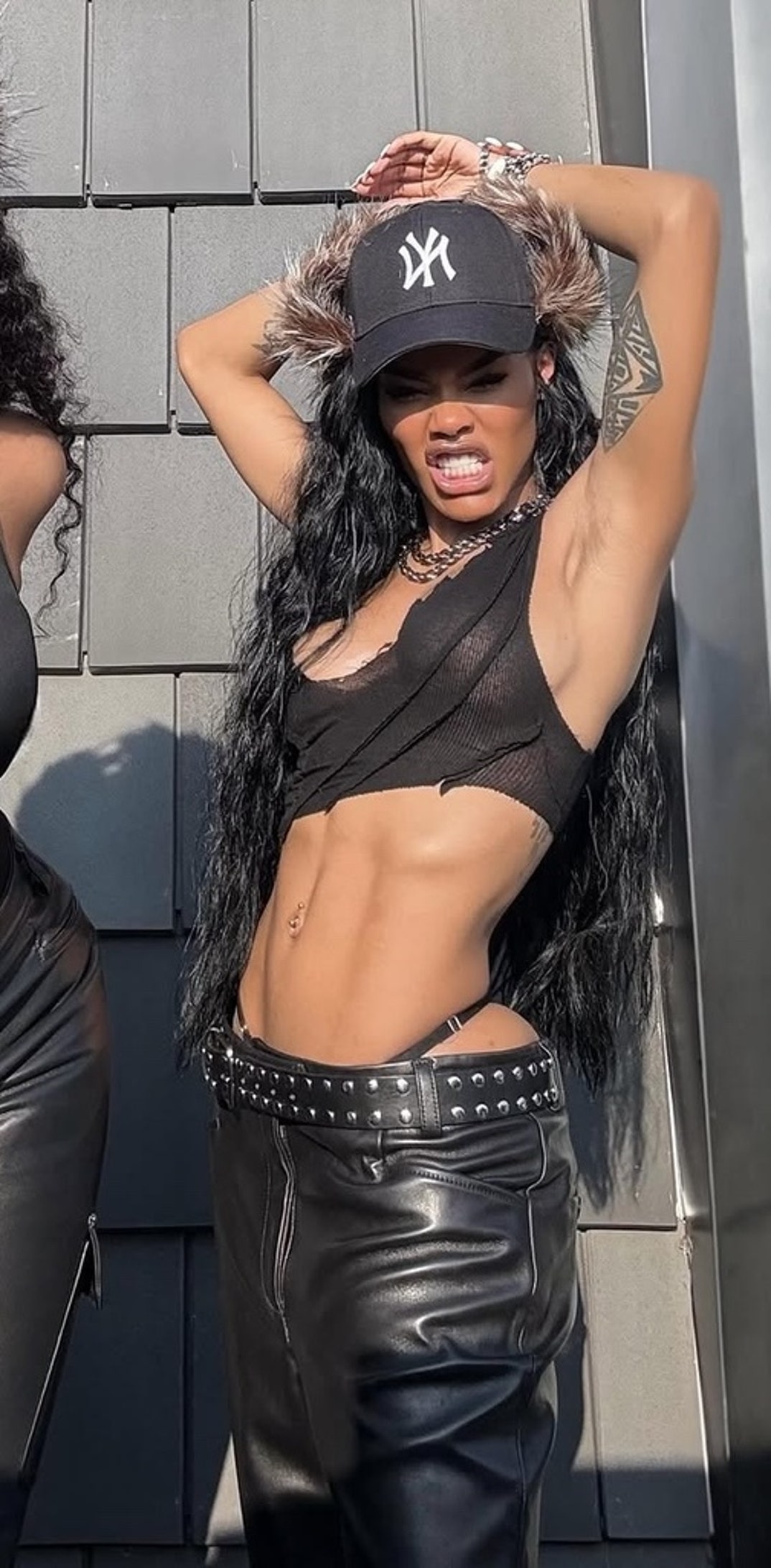 Teyana Taylor Hot Shots 0