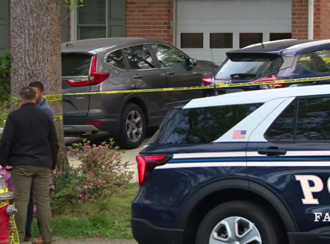 Justin Fairfax Suicide On The Scene 
 11