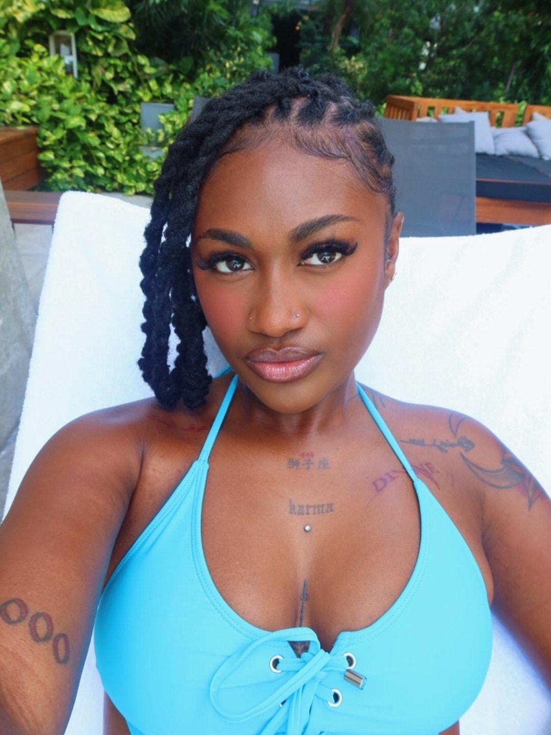 Kaliii Hot Shots 1