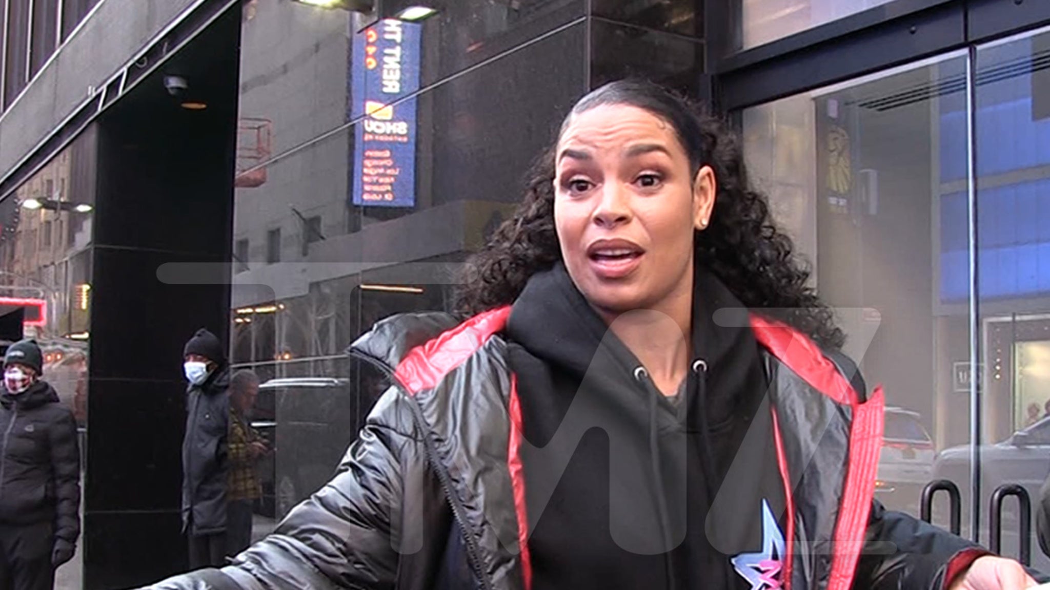 Jordin Sparks says Chris Brown should have been at the AMAs, doesn't get the hate