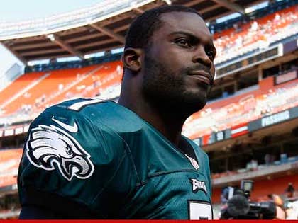 Michael Vick -- My New Dog Ain't No Bitch  She's a MILITARY DOG!!