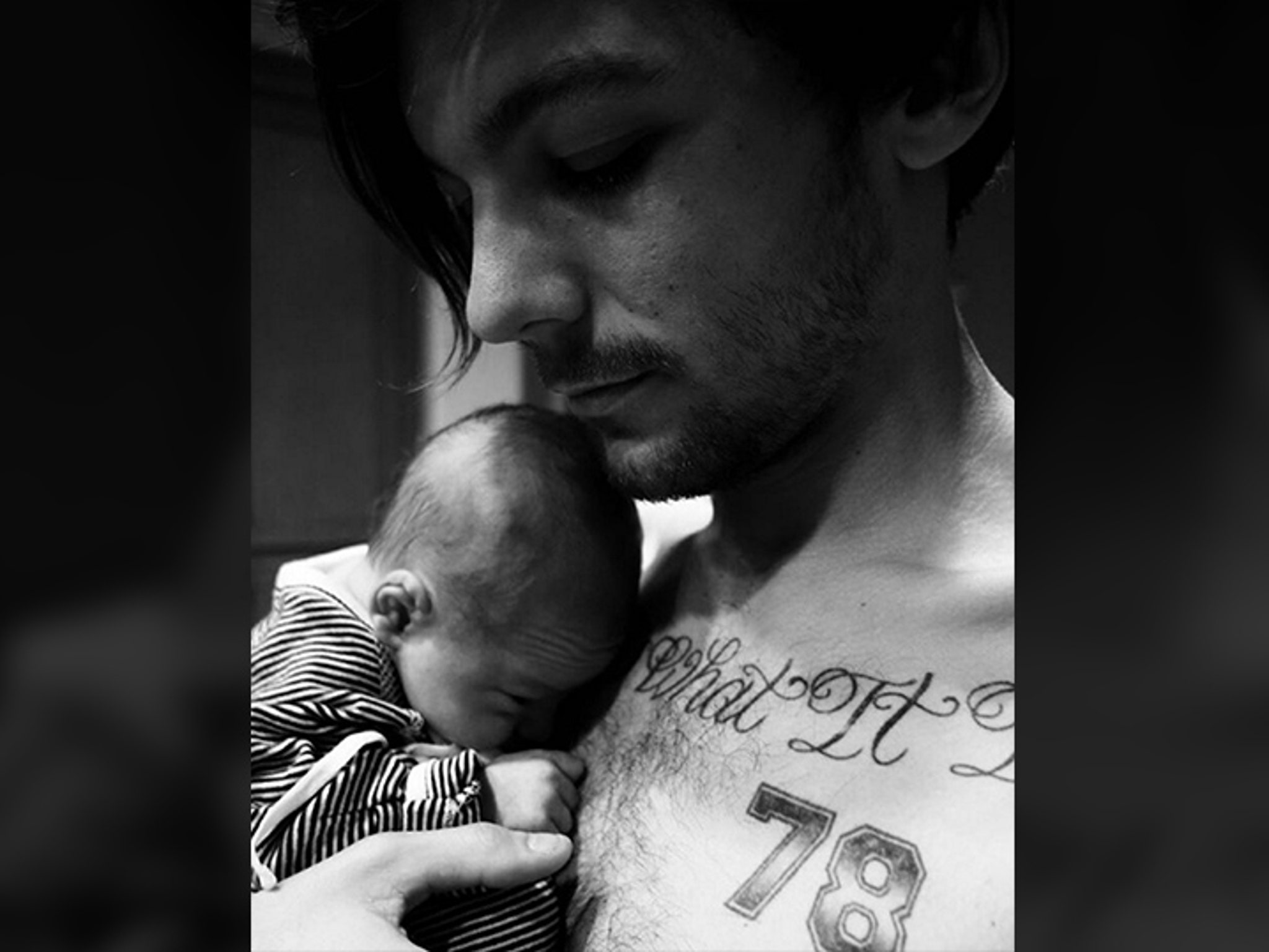 New dad Louis Tomlinson pictured 'drinking under age and pretending to  punch a doll' in old MySpace photos - Mirror Online