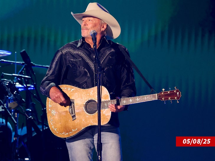 alan jackson performing getty