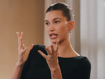 050726 hailey bieber primary