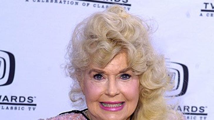 Donna Douglas