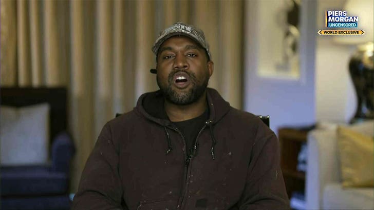 Kanye West, Başkan Biden'ı 'F***ing' R-Word'ü Çağırdı, Söylemesine İzin Verdiğini Söyledi