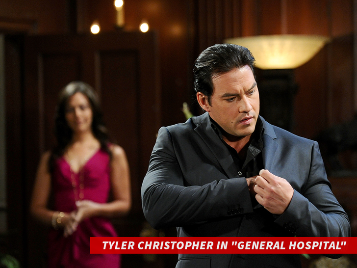 Tyler Christopher em "Hospital Geral"