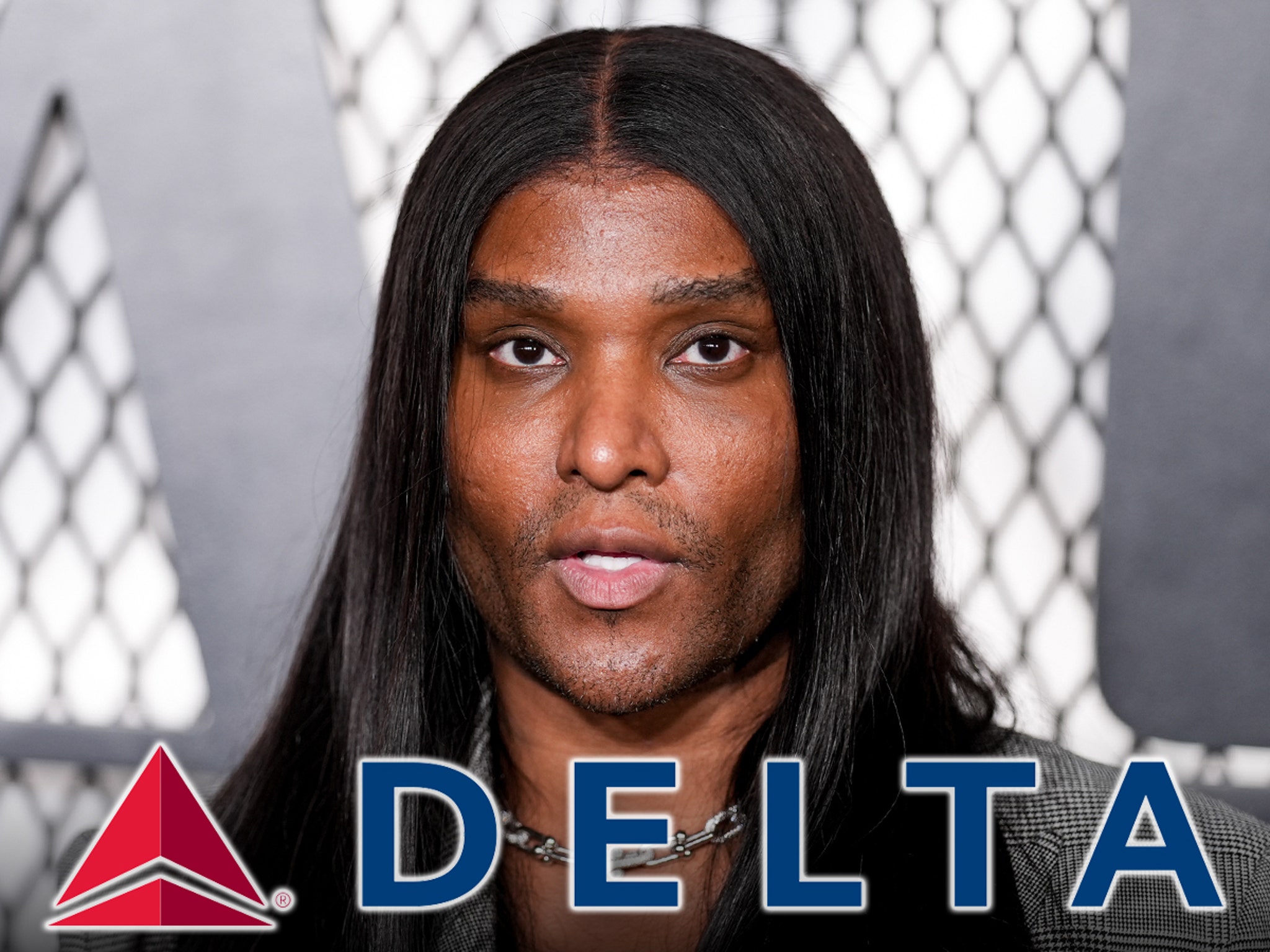 tmz.com - TMZ Staff - Law Roach Calls Out Delta Airlines After Not Getting His 'Lay Flat' Seat