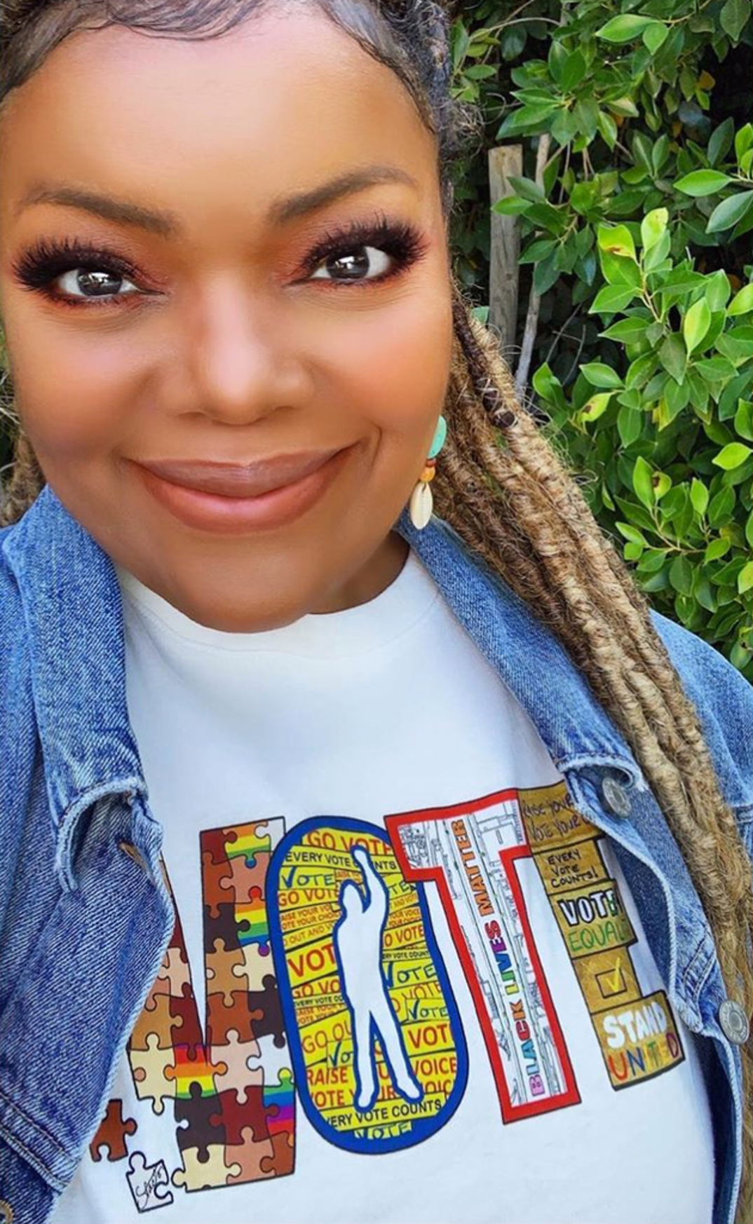 Yvette Nicole Brown
