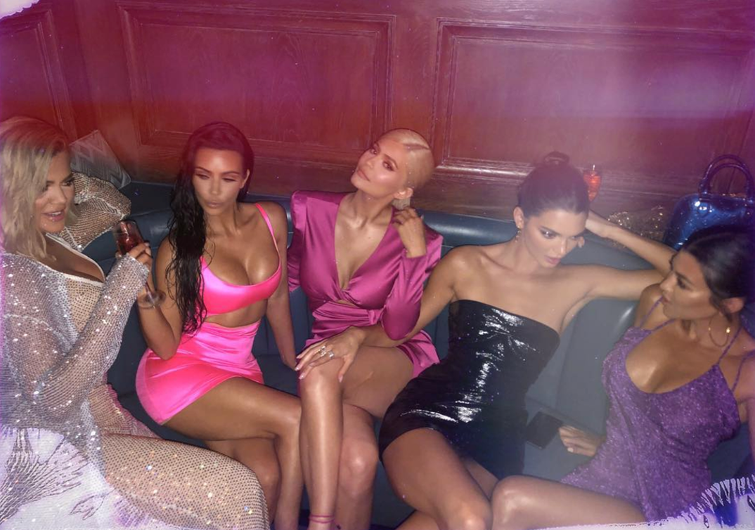kardashian-family-insta-2-photos1