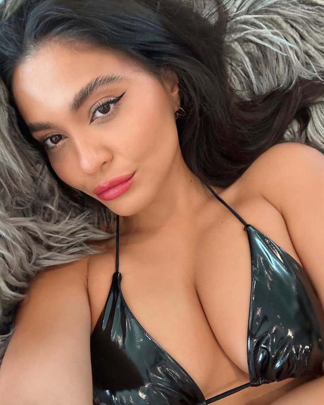 Stella Hudgens Sexy Sibling 18