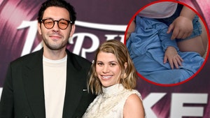 Sofia Richie baby announcment instagram getty