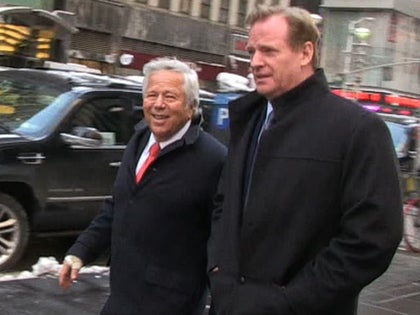 020414_robert_kraft_primary