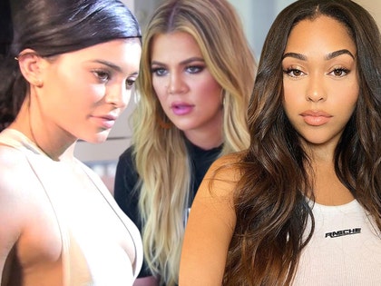 0523-kylie-khloe-jordyn-woods-tmz-e-insta