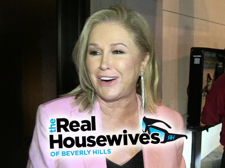 Kathy Hilton In Talks To Join Real Housewives Of Beverly Hills