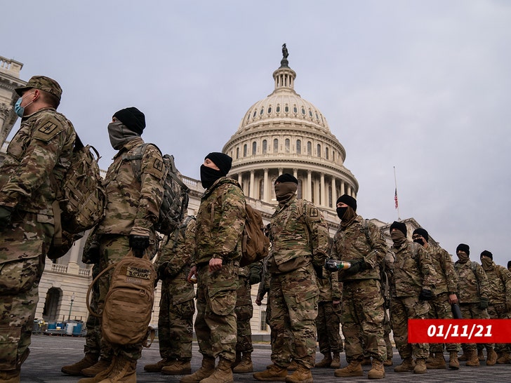 0111-national-guard-front-of-white-house-getty-01