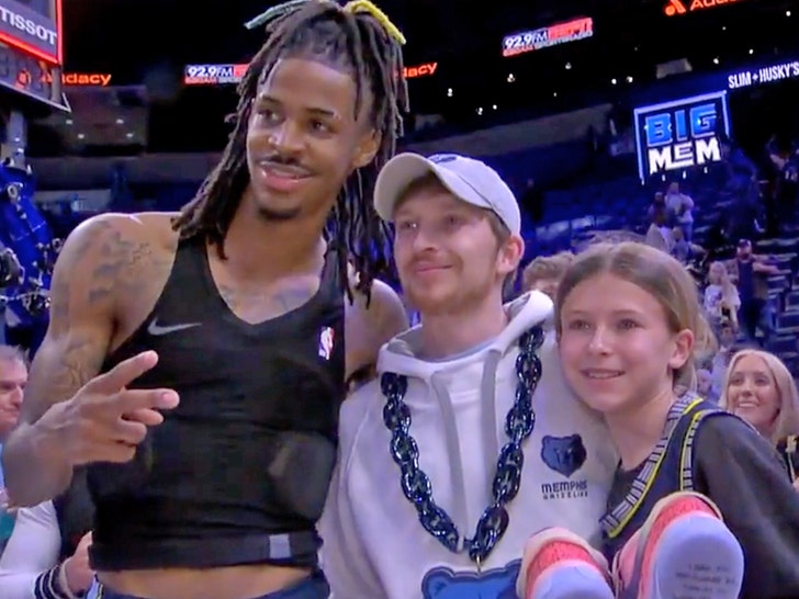 Ja Morant gifts gear to young fan who had signed ball stolen – KGET 17