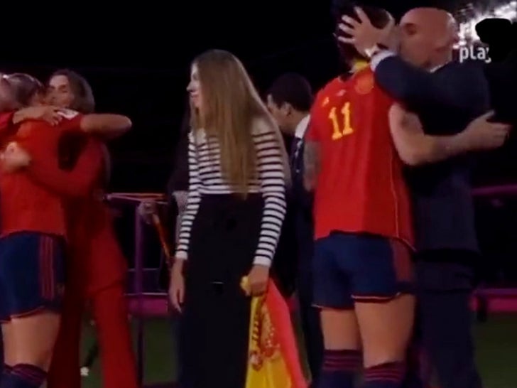 Spain's Football President Kisses Women's Team Player On Lips After ...