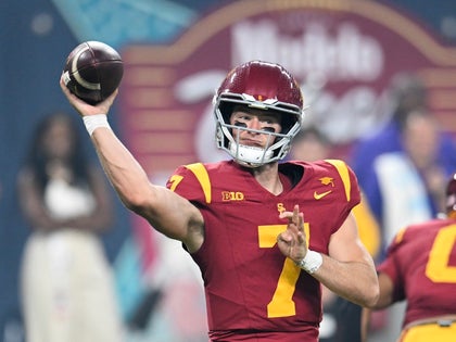 Miller Moss On The Football Field For USC 8