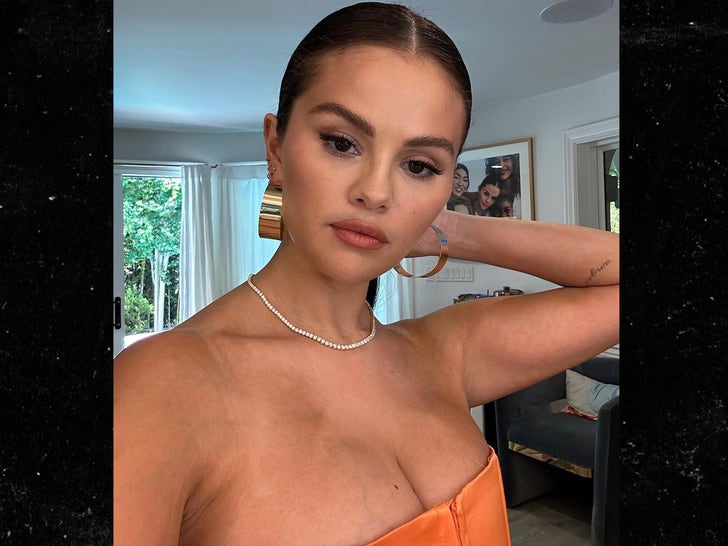0710-SELENA-GOMEZ-HOT-SHOTS-SUB-2