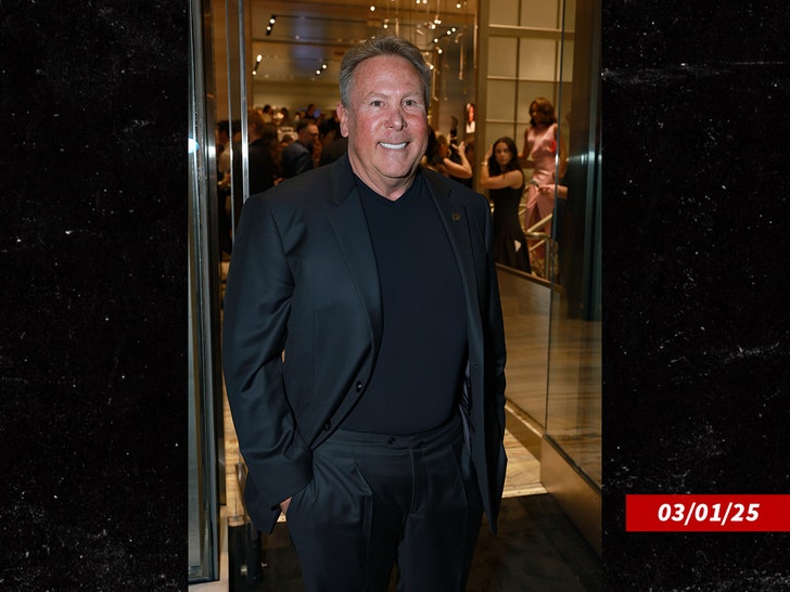 sub-Stephen-Cloobeck-getty-1