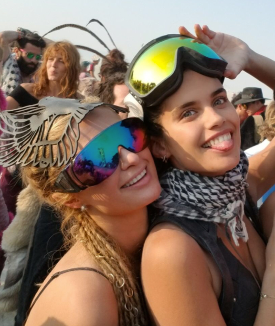 Paris Hilton and Sara Sampaio