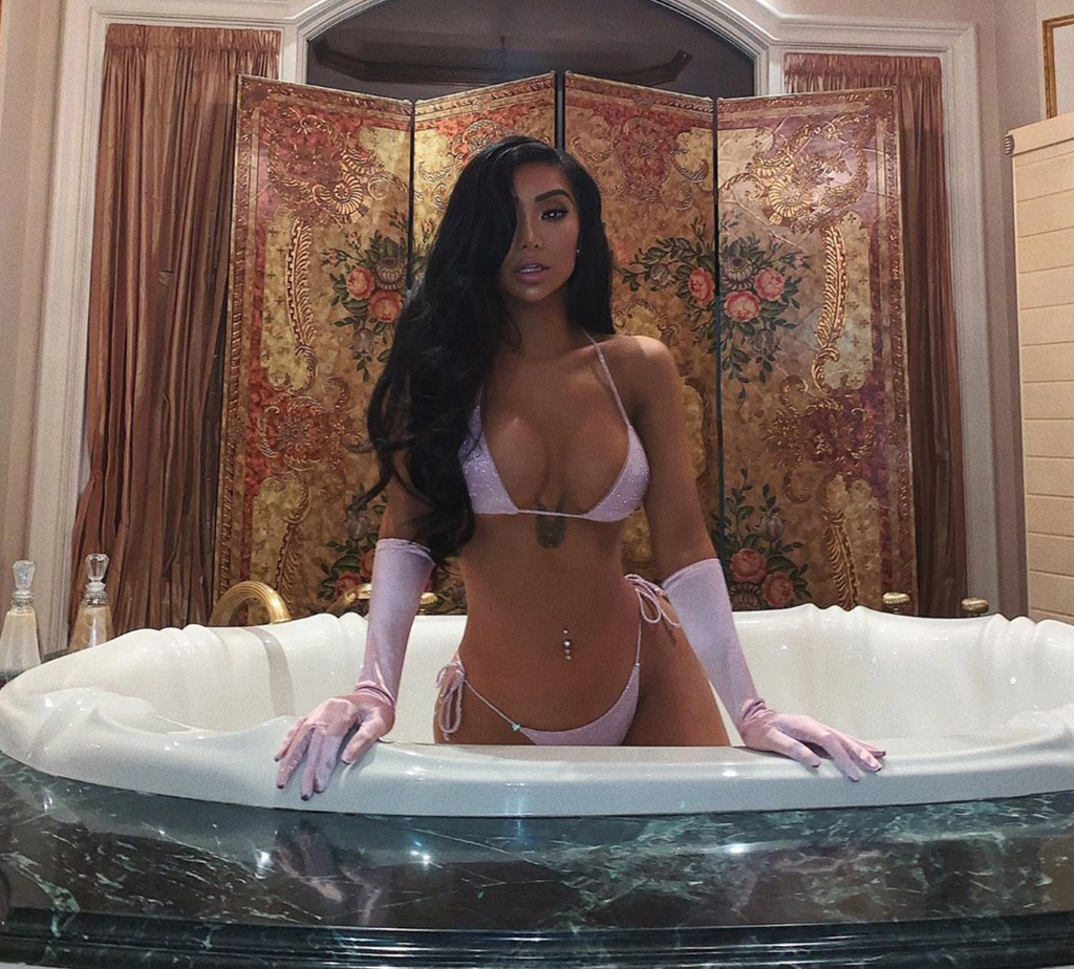 nikita-dragun-hot-photos16